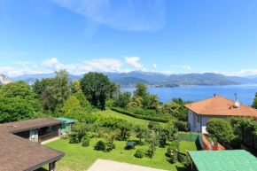 Lakeview Large Apartments With Garden Above Stresa